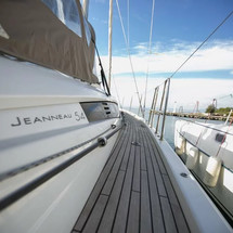 Jeanneau 54