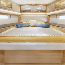 hot seat and giant (1 and 3 person)