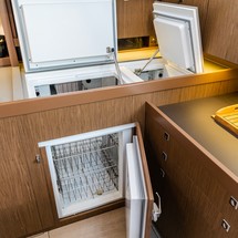 Beneteau Sense 57