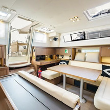 Beneteau Sense 57