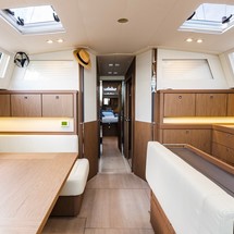 Beneteau Sense 57