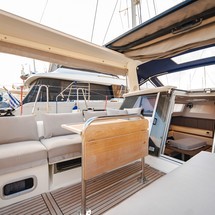 Beneteau Sense 57
