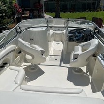 Stingray 235 LR