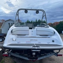 Yamaha AR240