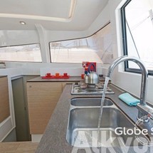 Bali catamarans 4.0 lounge