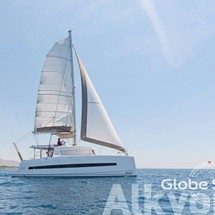 Bali catamarans 4.0 lounge