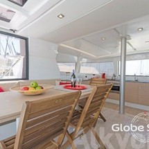 Bali catamarans 4.0 lounge