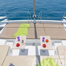 Bali catamarans 4.0 lounge