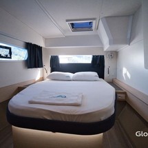 Fountaine Pajot Astréa 42