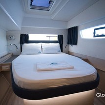 Fountaine Pajot Astréa 42