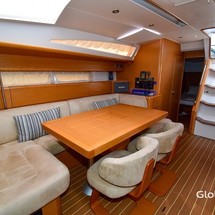Jeanneau 53