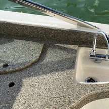 Regal 27 FasDeck