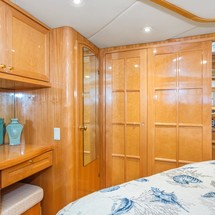 Mckinna 57 pilothouse