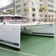 Fountaine Pajot Lucia 40