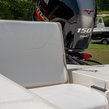 Skeeter sx200 bay boat