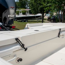 Skeeter sx200 bay boat