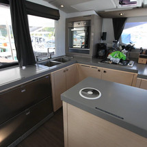 Fountaine Pajot Saona 47