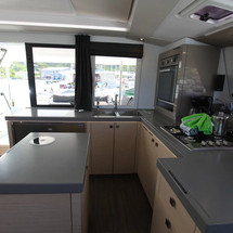 Fountaine Pajot Saona 47