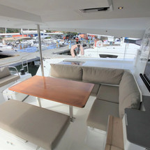 Fountaine Pajot Saona 47