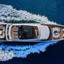 AZIMUT GRANDE 38 METRI TRI-DECK