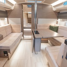 Hanse 388