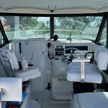 Glacier bay isle runner blue hull 2670