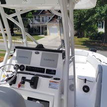 248 Sea Fox Commander