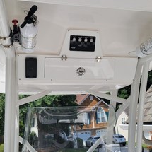 248 Sea Fox Commander