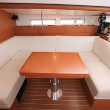 Jeanneau Sun Odyssey 44 DS