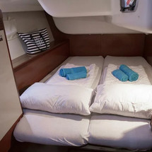 Oceanis 40