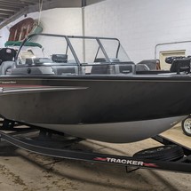 Tracker Targa V-19 WT