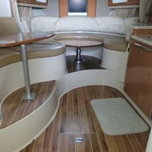 Chaparral 330 Signature