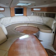 Chaparral 330 Signature