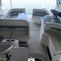 Chaparral 330 Signature