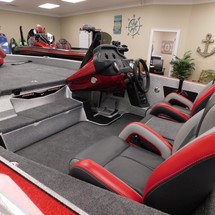 Lund Boats 1875 Pro-V Bass