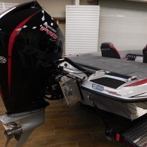 Lund Boats 1875 Pro-V Bass