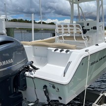 Sea Ray hunt ultra 211