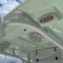 Sea Ray hunt ultra 211