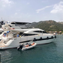 Galeon 640 FLY