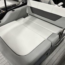 Hinckley Center Console 29
