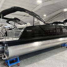 Hinckley Center Console 29