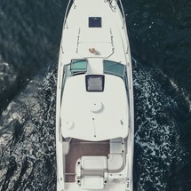 Chaparral 330 Signature