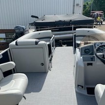 Starcraft Marine EX 22 R