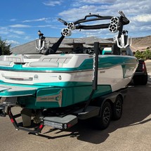 Malibu Wakesetter 23 LSV