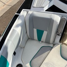 Malibu Wakesetter 23 LSV