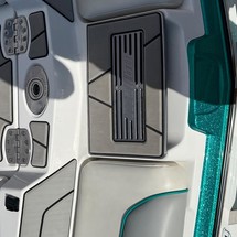 Malibu Wakesetter 23 LSV