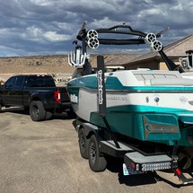 Malibu Wakesetter 23 LSV