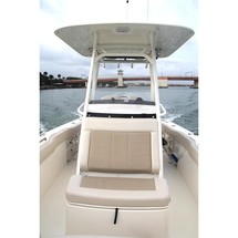 Boston Whaler 230 Outrage