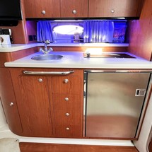 Chaparral 330 Signature