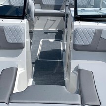 Bayliner VR6 BOWRIDER